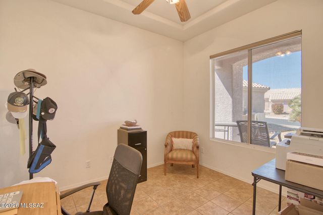 333 W Continental Vista Place, Green Valley, AZ 85614