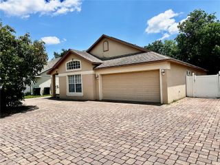 9217 TELFER RUN, Orlando, FL 32817