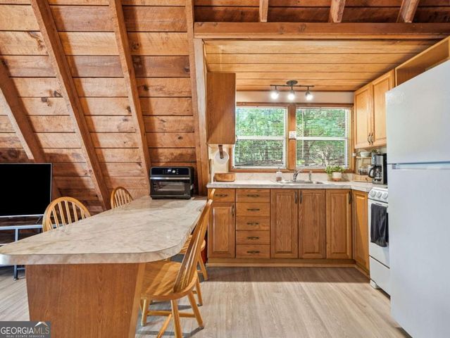27 Two Cedars Road, Morganton, GA 30560