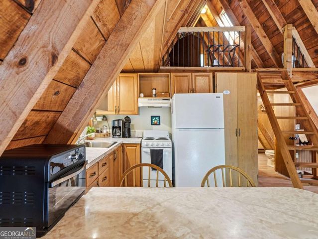 27 Two Cedars Road, Morganton, GA 30560