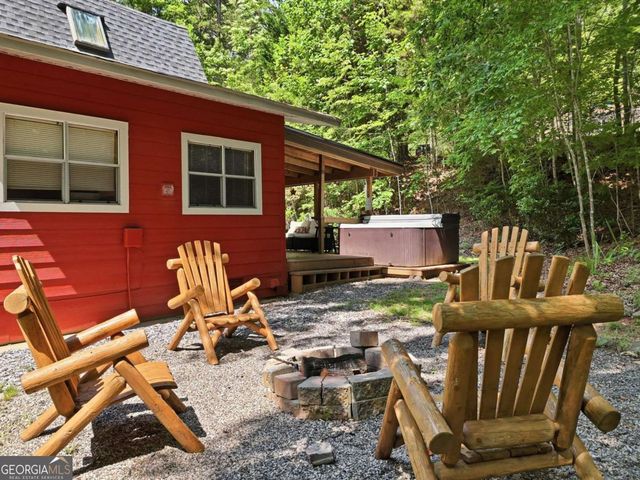 27 Two Cedars Road, Morganton, GA 30560