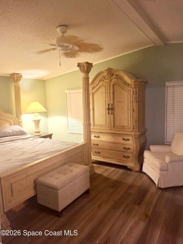 916 Jacaranda Drive, Barefoot Bay, FL 32976