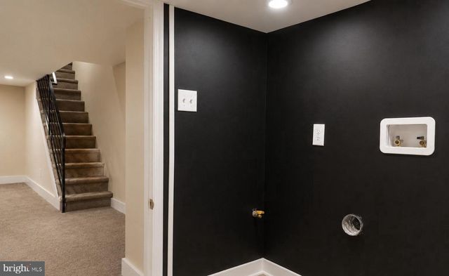 5848 STOCKTON RD, Philadelphia, PA 19138