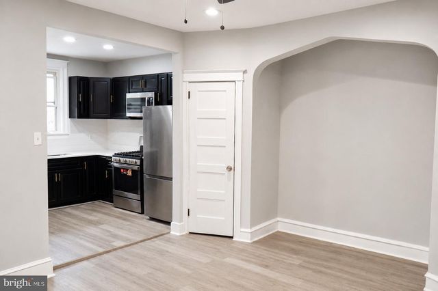 5848 STOCKTON RD, Philadelphia, PA 19138
