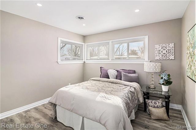 17638 New Hampshire Drive, Southfield, MI 48075