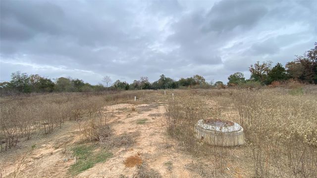 000 25th Street, Hempstead, TX 77445