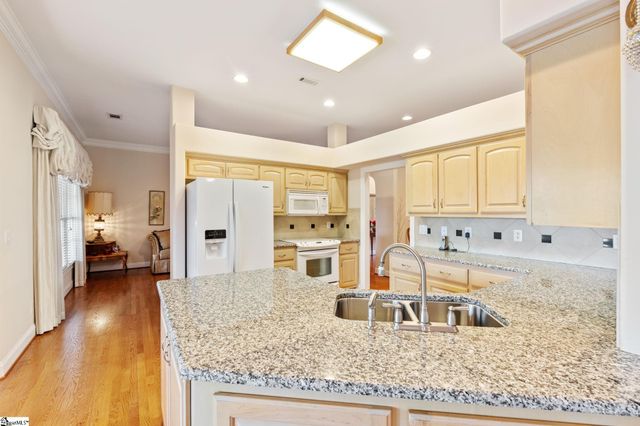 306 Glinda Ann Court, Greenville, SC 29607