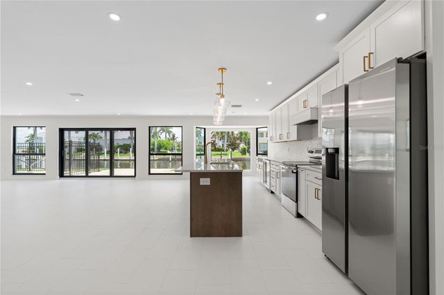12 SABAL DRIVE, Punta Gorda, FL 33950