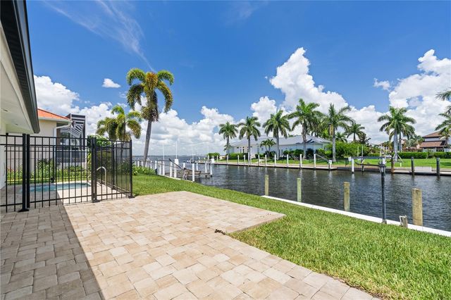 12 SABAL DRIVE, Punta Gorda, FL 33950