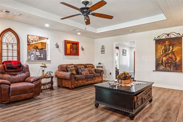 211 Ashford Lane, Midlothian, TX 76065