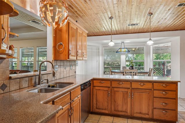 211 Ashford Lane, Midlothian, TX 76065