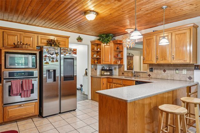 211 Ashford Lane, Midlothian, TX 76065