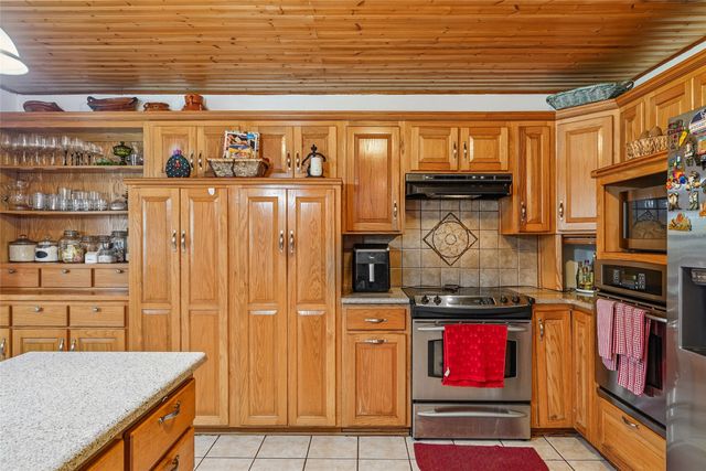 211 Ashford Lane, Midlothian, TX 76065