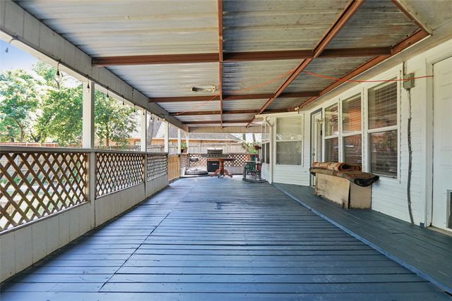 211 Ashford Lane, Midlothian, TX 76065
