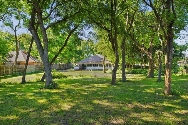 211 Ashford Lane, Midlothian, TX 76065