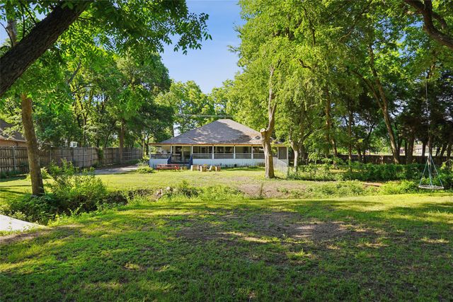 211 Ashford Lane, Midlothian, TX 76065
