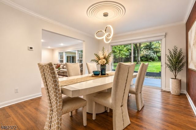 76 Mohawk Rd, Millburn Twp., NJ 07078