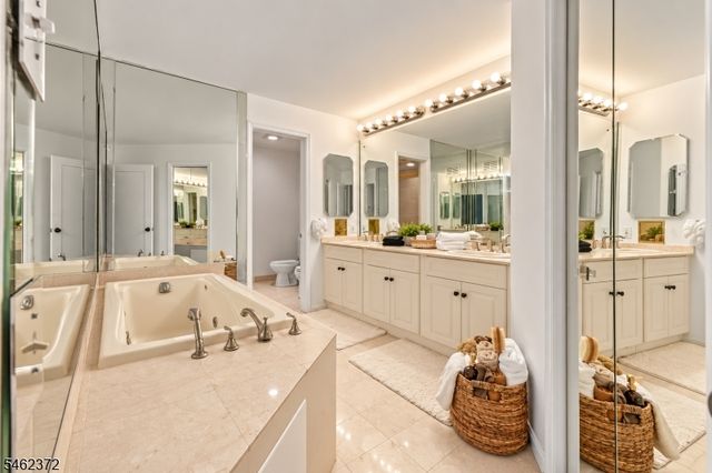 76 Mohawk Rd, Millburn Twp., NJ 07078