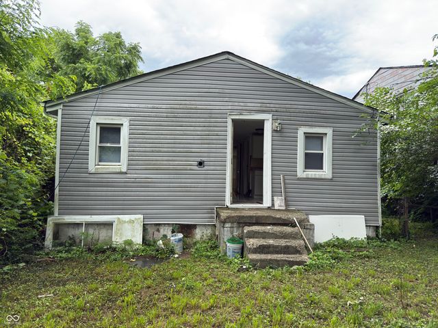 2830 Eastern Avenue, Indianapolis, IN 46218