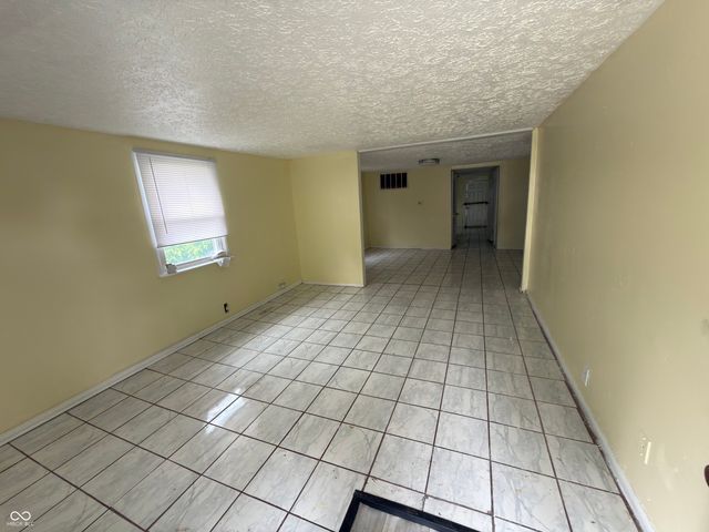 2830 Eastern Avenue, Indianapolis, IN 46218