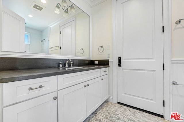 11540 Clover Avenue, Los Angeles, CA 90066