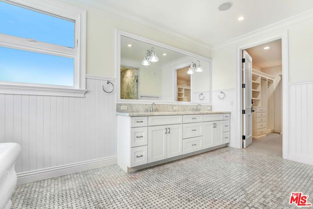 11540 Clover Avenue, Los Angeles, CA 90066
