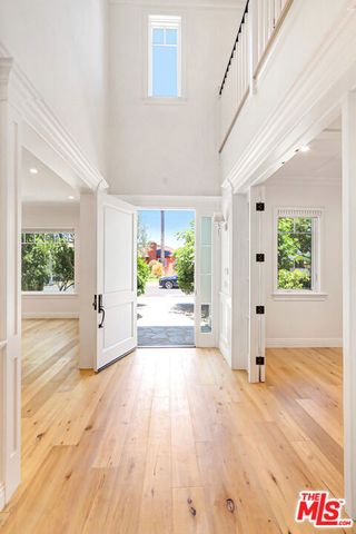 11540 Clover Avenue, Los Angeles, CA 90066