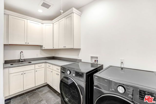 11540 Clover Avenue, Los Angeles, CA 90066