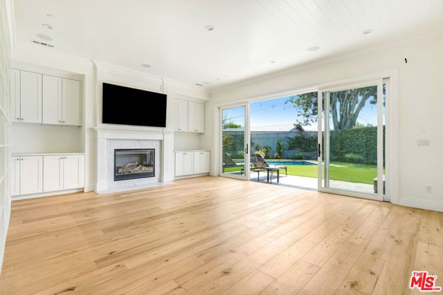 11540 Clover Avenue, Los Angeles, CA 90066