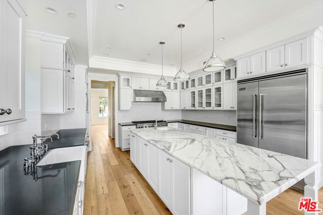 11540 Clover Avenue, Los Angeles, CA 90066