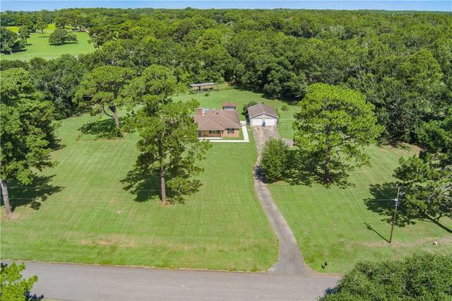 11056 Wisteria Street, Irvington, AL 36544