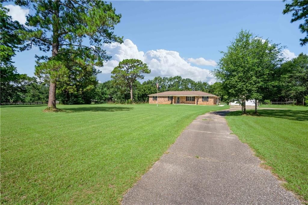 11056 Wisteria Street, Irvington, AL 36544 — photo 2