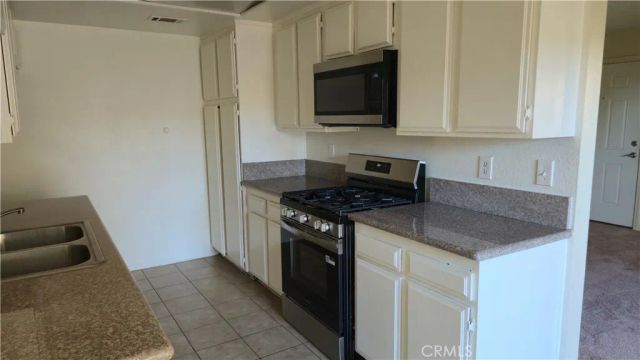 12420 Mount Vernon, Grand Terrace, CA 92313