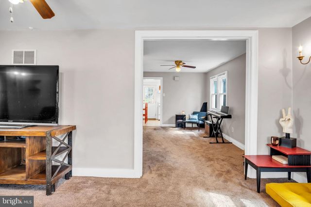 1305 S ALBEMARLE ST, York, PA 17403