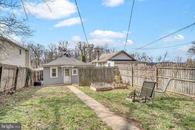 1305 S ALBEMARLE ST, York, PA 17403