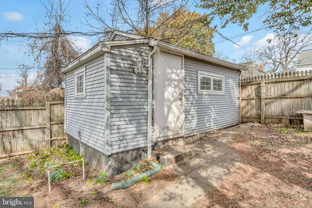 1305 S ALBEMARLE ST, York, PA 17403