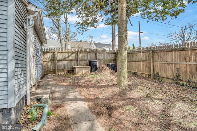 1305 S ALBEMARLE ST, York, PA 17403