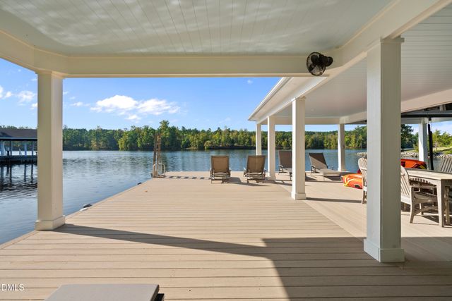 214 Crystal Bay Lane, Semora, NC 27343