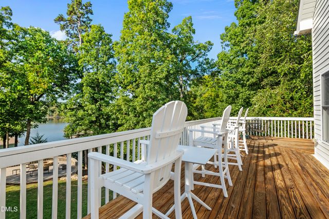 214 Crystal Bay Lane, Semora, NC 27343