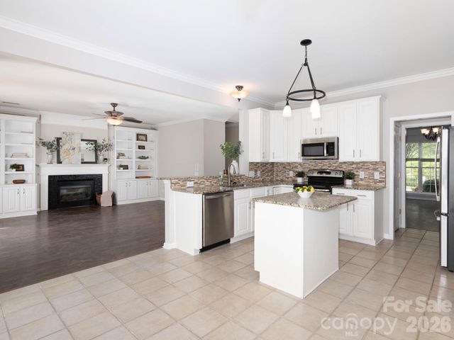 268 Glencoe Lane, Mooresville, NC 28117