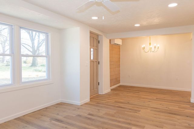 1008 Frisco Street, Monett, MO 65708