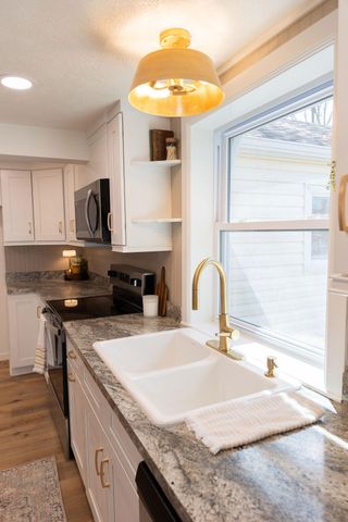 1008 Frisco Street, Monett, MO 65708