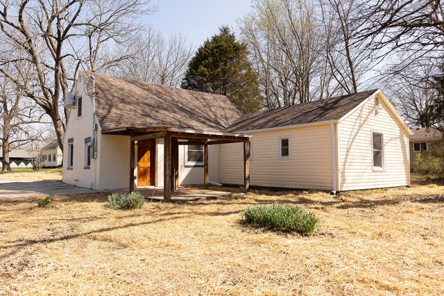 1008 Frisco Street, Monett, MO 65708