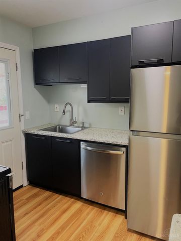 990 Covedale Avenue, Cincinnati, OH 45238