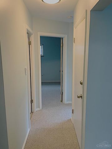 990 Covedale Avenue, Cincinnati, OH 45238