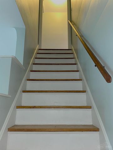 990 Covedale Avenue, Cincinnati, OH 45238