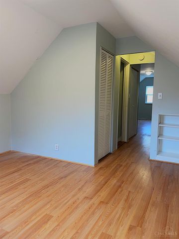 990 Covedale Avenue, Cincinnati, OH 45238