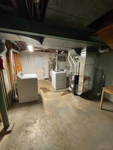 990 Covedale Avenue, Cincinnati, OH 45238