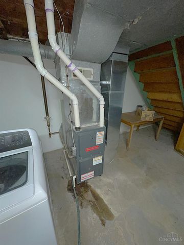 990 Covedale Avenue, Cincinnati, OH 45238