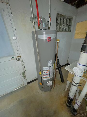 990 Covedale Avenue, Cincinnati, OH 45238